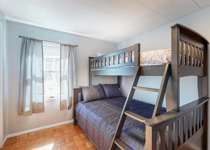 Exeter Road Daydream Holiday home